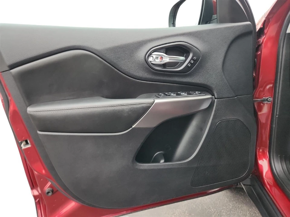 2019 Jeep KL Cherokee - Image 20 of 31