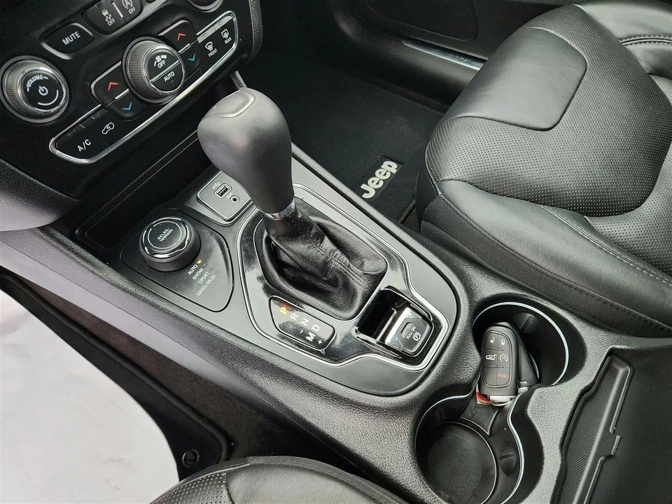 2019 Jeep KL Cherokee - Image 14 of 31
