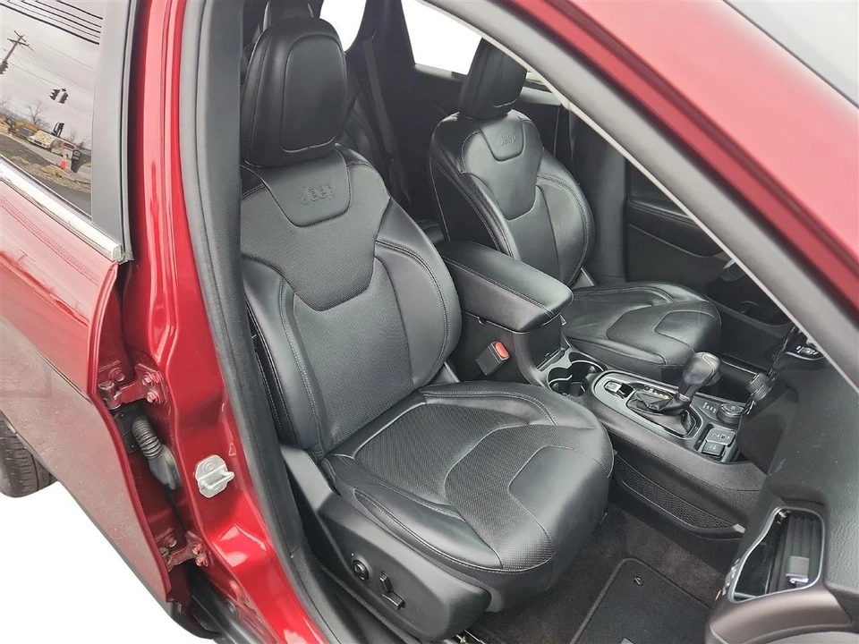 2019 Jeep KL Cherokee - Image 24 of 31