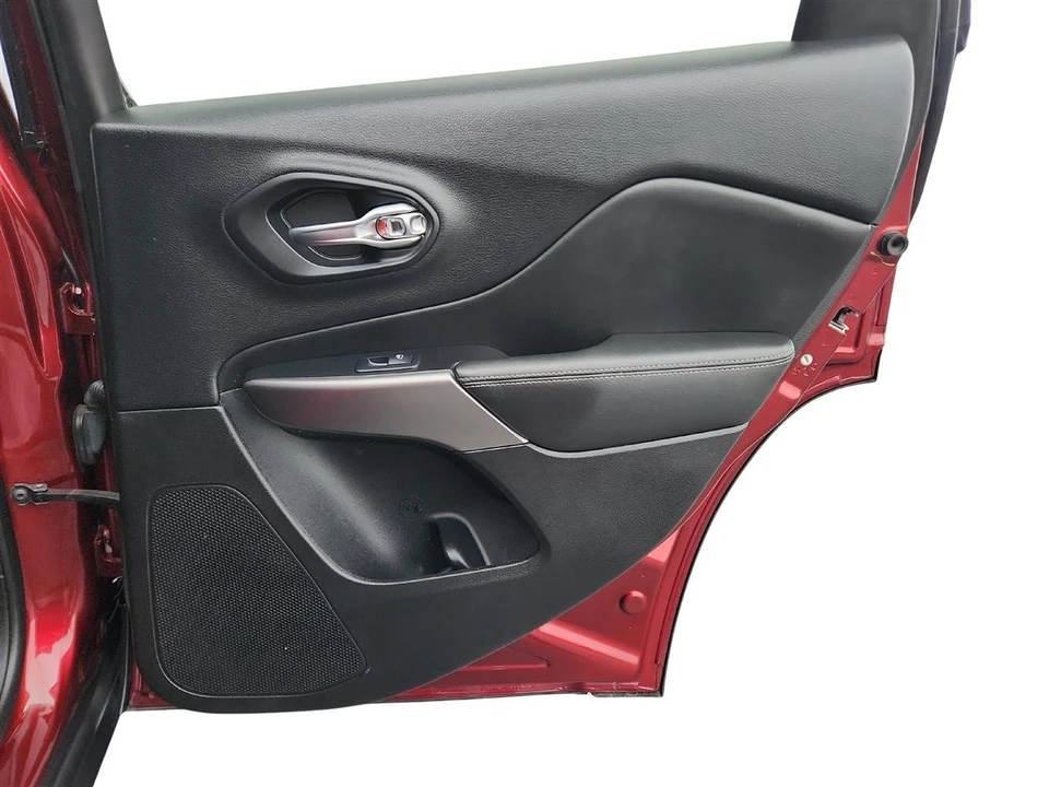 2019 Jeep KL Cherokee - Image 27 of 31