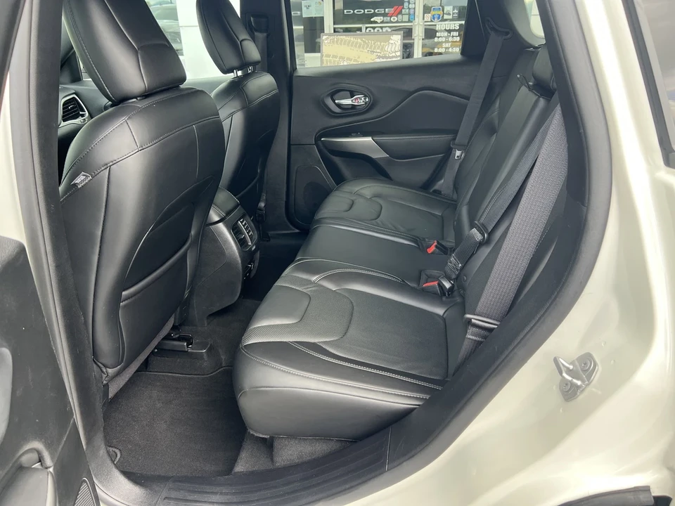 2019 Jeep KL Cherokee - Image 10 of 12