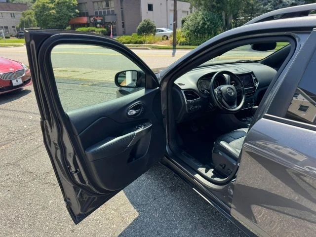 2019 Jeep KL Cherokee - Image 13 of 31