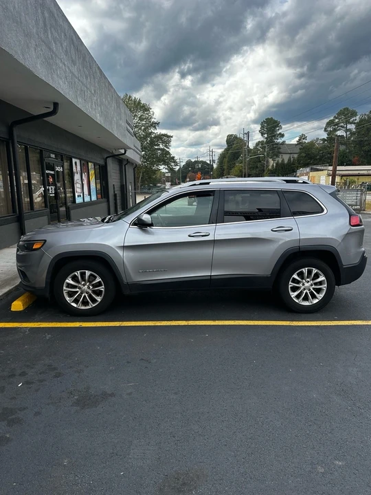2019 Jeep KL Cherokee - Image 2 of 9