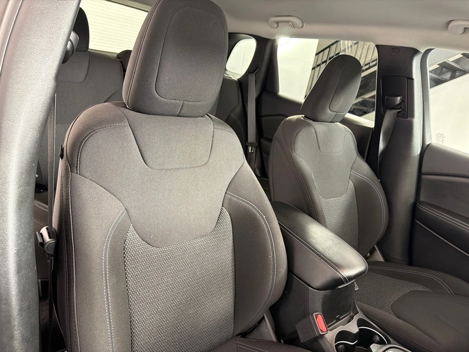 2019 Jeep KL Cherokee - Image 21 of 23