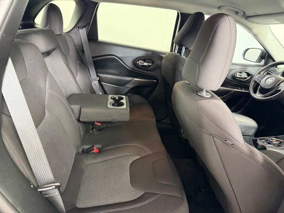 2019 Jeep KL Cherokee - Image 20 of 23