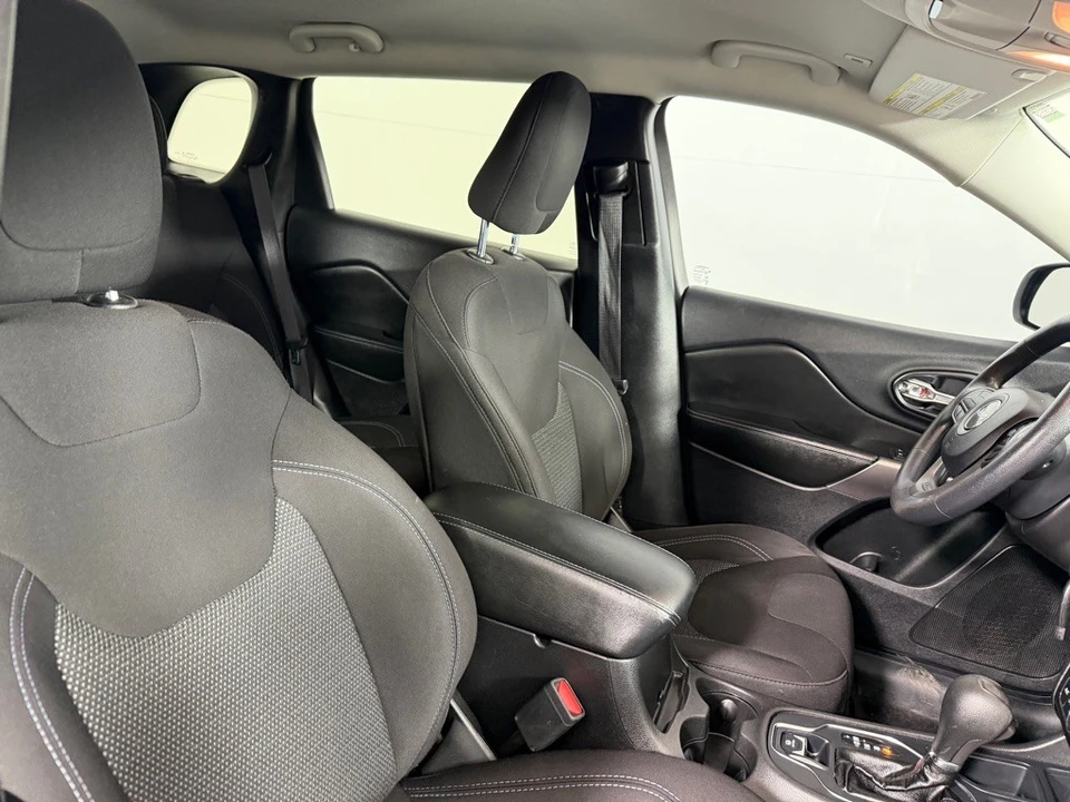 2019 Jeep KL Cherokee - Image 22 of 23
