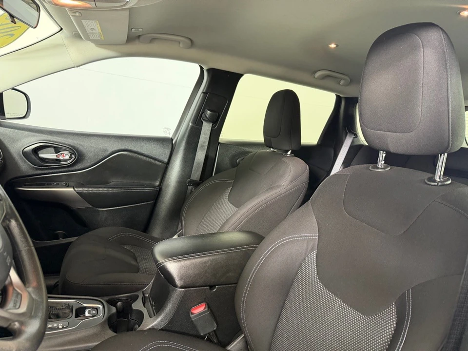 2019 Jeep KL Cherokee - Image 11 of 23