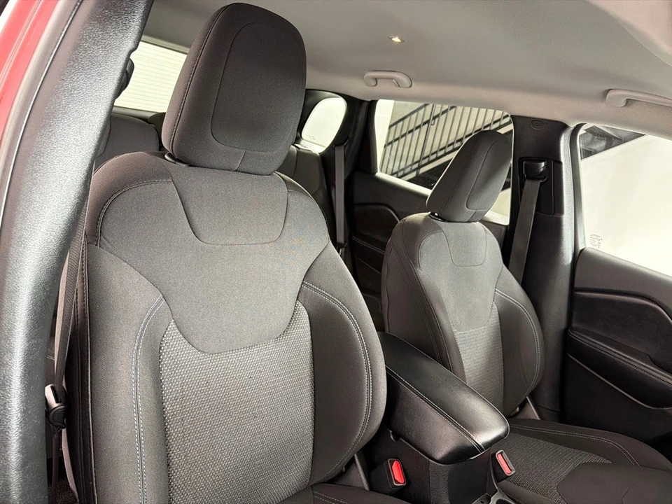 2019 Jeep KL Cherokee - Image 24 of 26