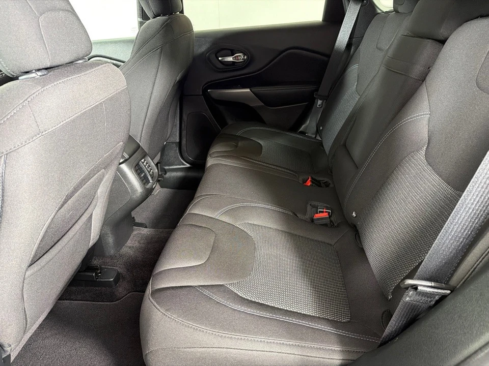 2019 Jeep KL Cherokee - Image 18 of 26