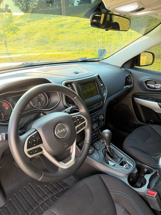 2019 Jeep KL Cherokee - Image 18 of 27