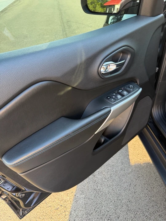 2019 Jeep KL Cherokee - Image 22 of 27