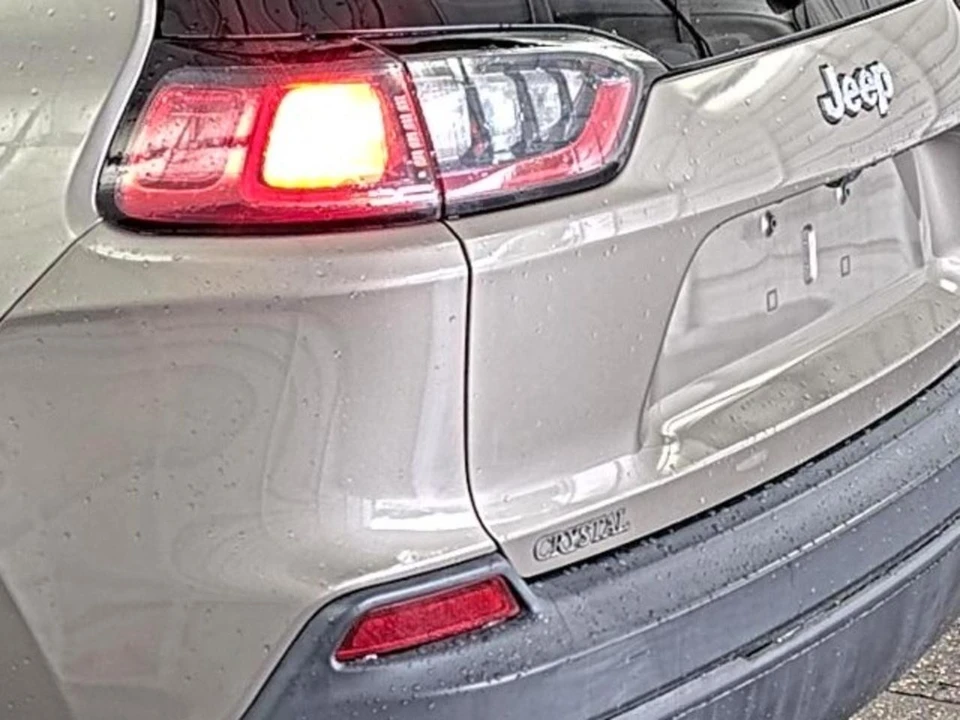 2019 Jeep KL Cherokee - Image 10 of 23