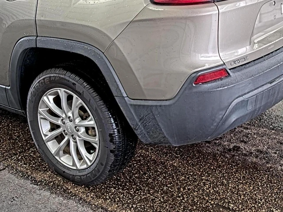 2019 Jeep KL Cherokee - Image 22 of 23
