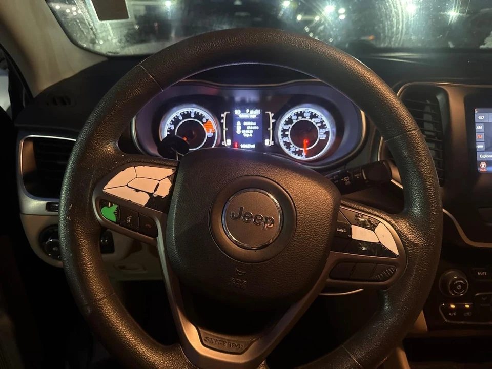 2019 Jeep KL Cherokee - Image 18 of 23