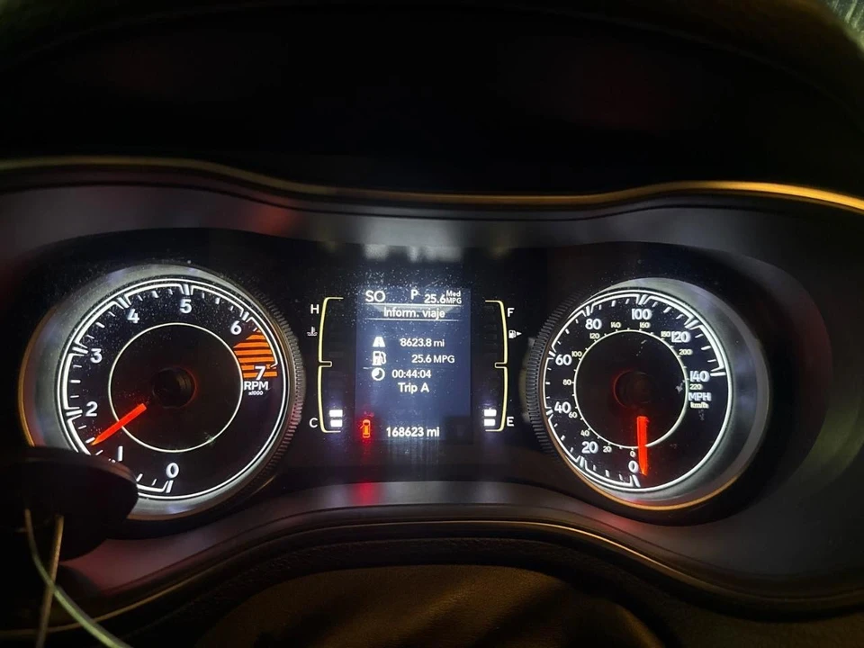 2019 Jeep KL Cherokee - Image 17 of 23