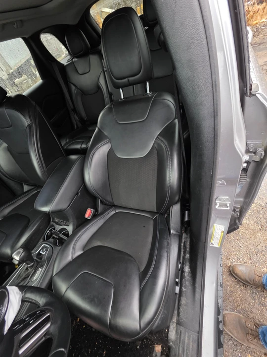 2019 Jeep KL Cherokee - Image 10 of 14