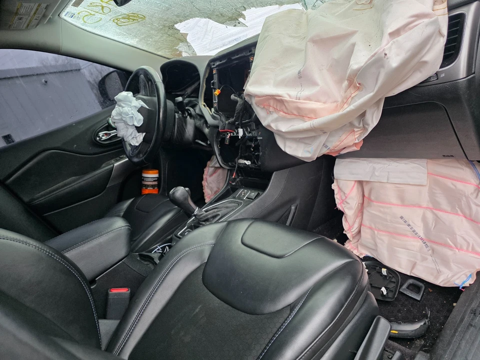 2019 Jeep KL Cherokee - Image 7 of 14