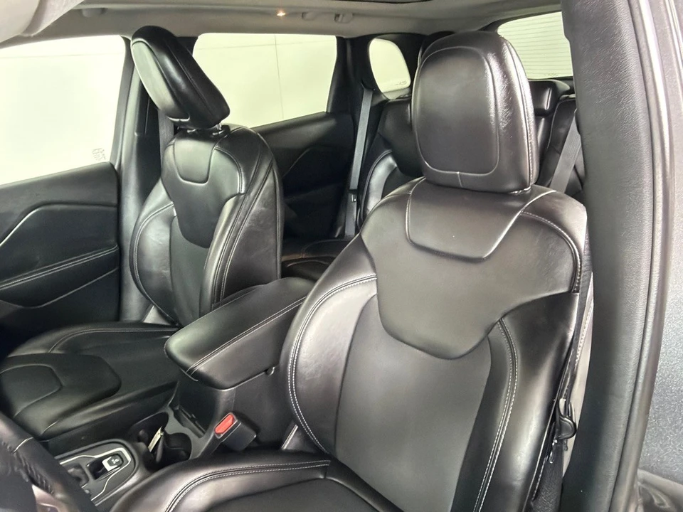 2019 Jeep KL Cherokee - Image 13 of 28