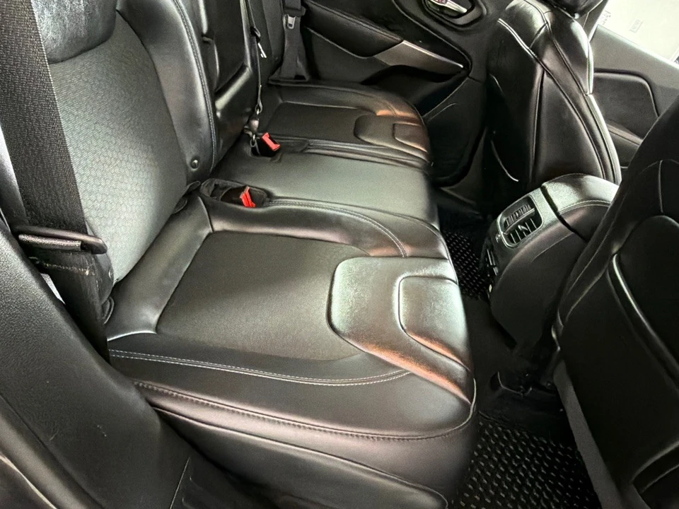 2019 Jeep KL Cherokee - Image 23 of 28