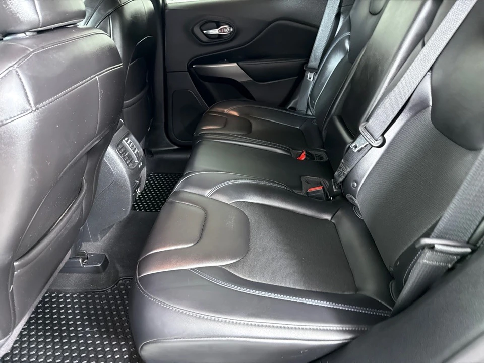 2019 Jeep KL Cherokee - Image 20 of 28