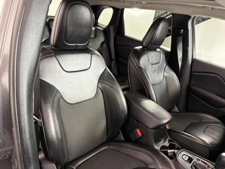 2019 Jeep KL Cherokee - Image 24 of 26