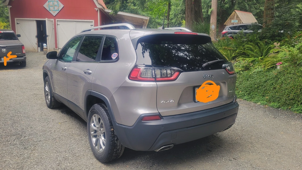 2019 Jeep KL Cherokee - Image 4 of 18