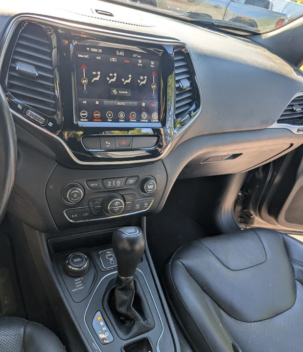 2019 Jeep KL Cherokee - Image 14 of 25