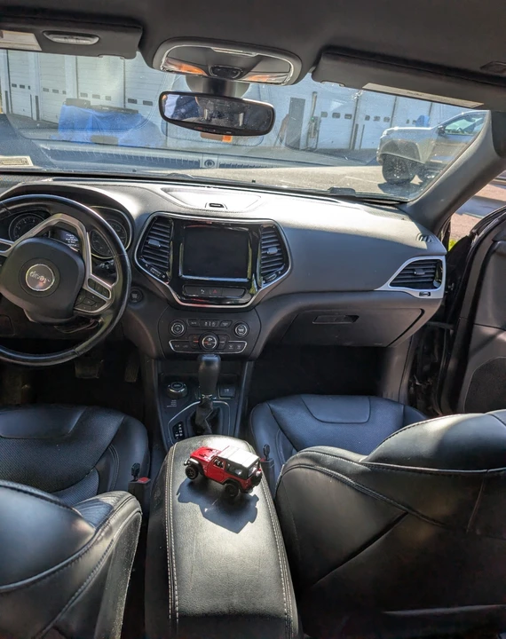 2019 Jeep KL Cherokee - Image 7 of 25