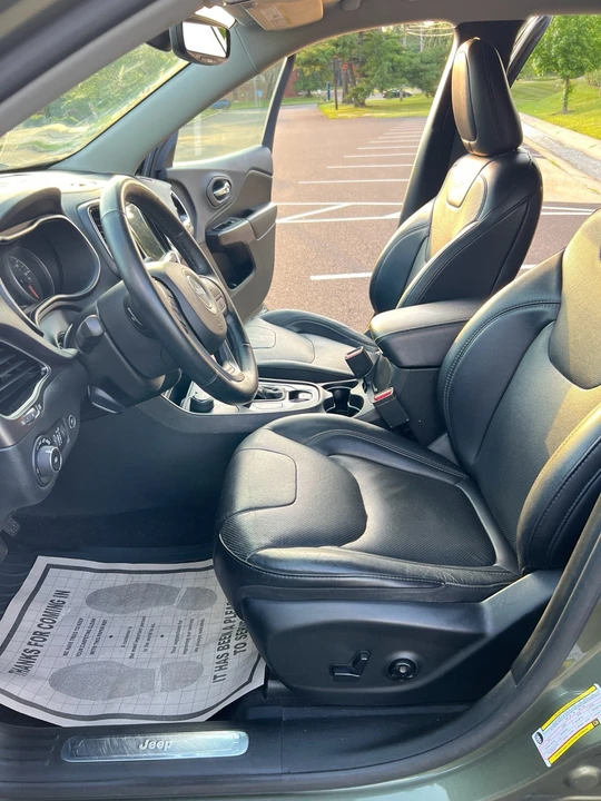 2019 Jeep KL Cherokee - Image 11 of 21