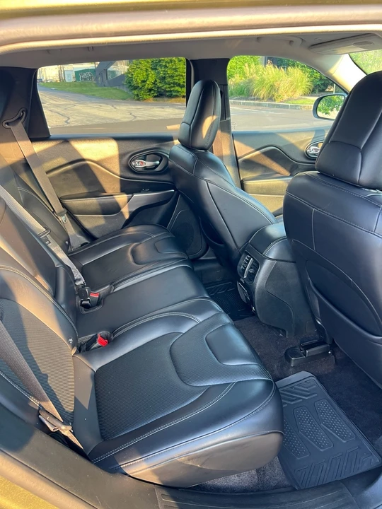 2019 Jeep KL Cherokee - Image 15 of 21