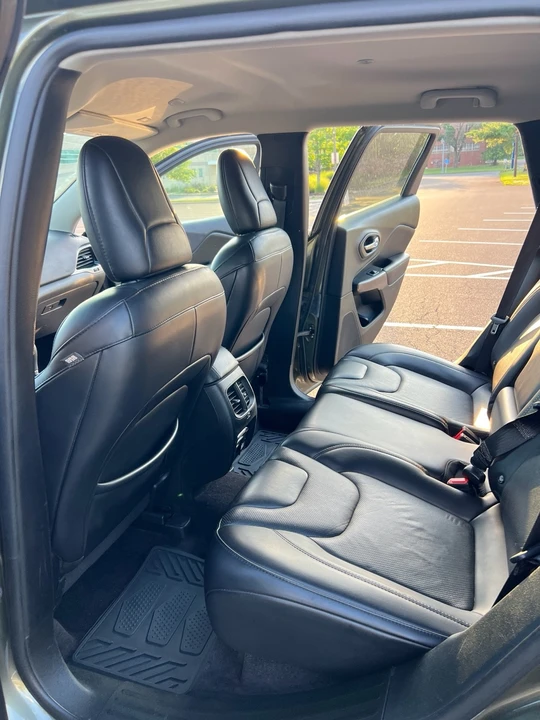 2019 Jeep KL Cherokee - Image 16 of 21