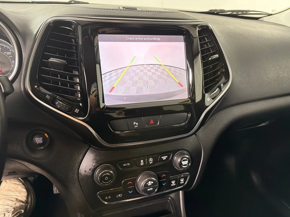 2019 Jeep KL Cherokee - Image 18 of 28