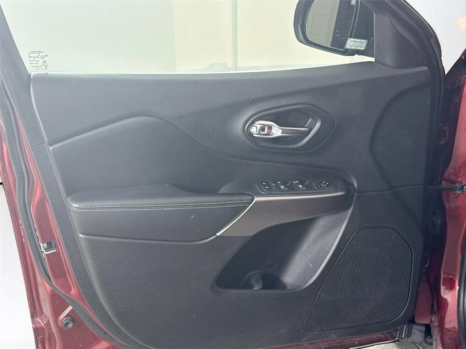 2019 Jeep KL Cherokee - Image 11 of 14