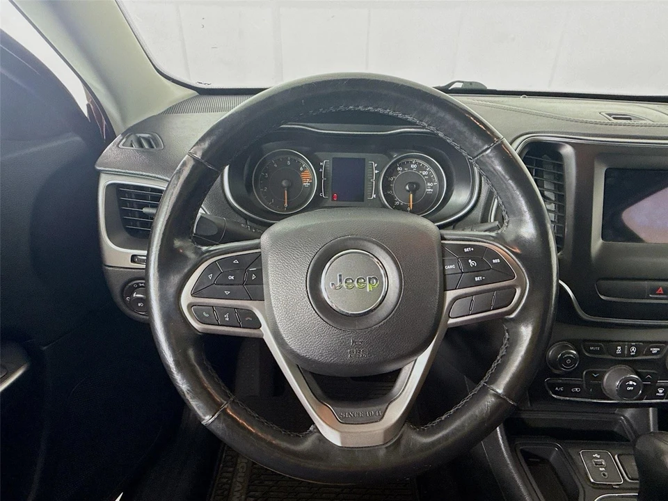2019 Jeep KL Cherokee - Image 8 of 14
