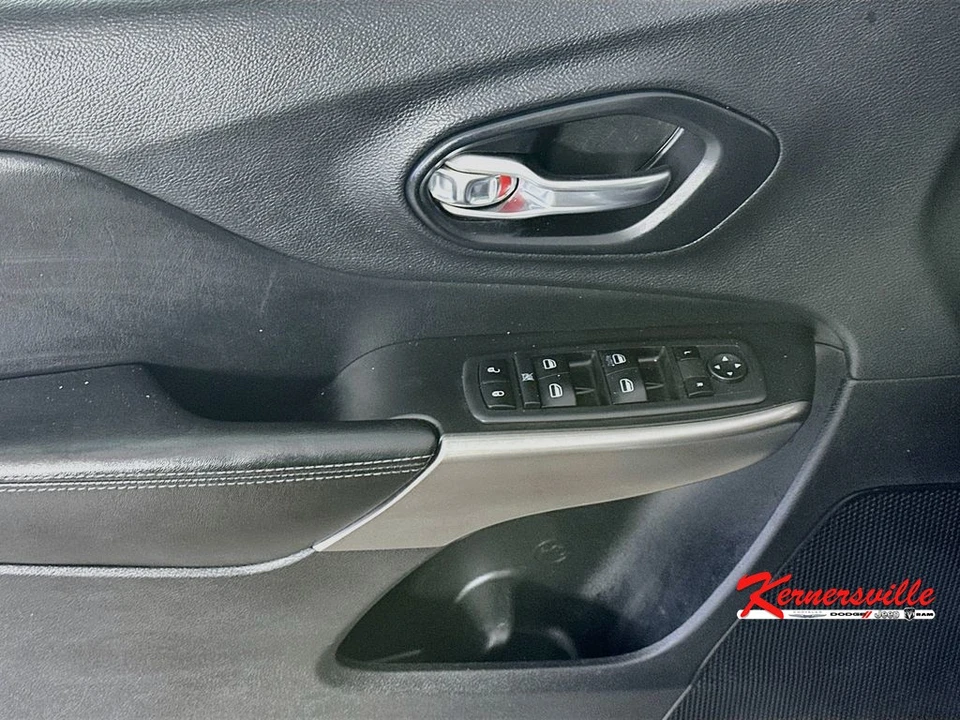 2019 Jeep KL Cherokee - Image 23 of 24