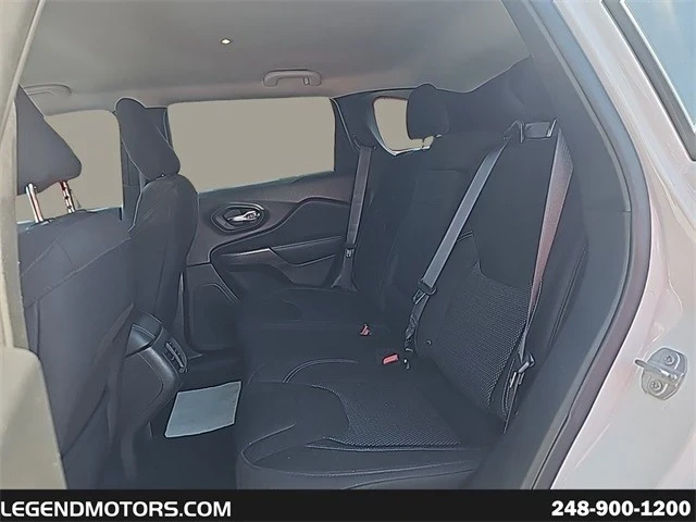 2019 Jeep KL Cherokee - Image 14 of 21
