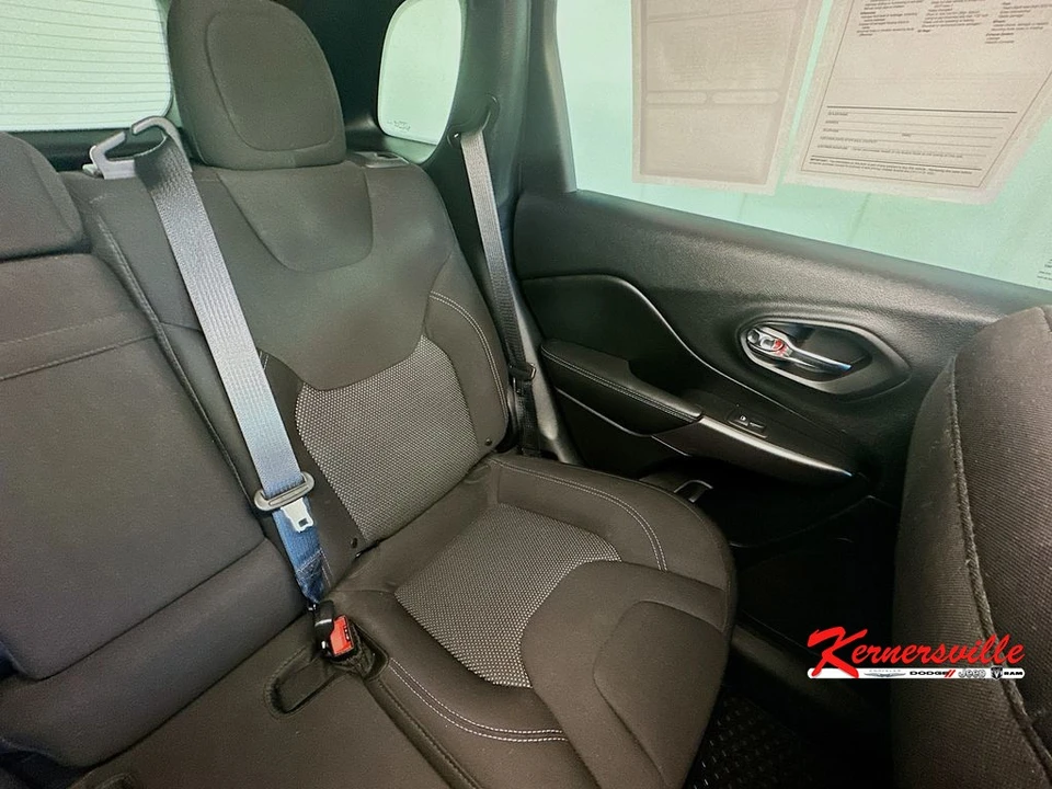 2019 Jeep KL Cherokee - Image 14 of 21