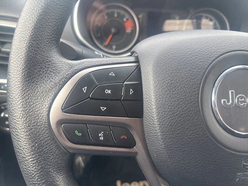2019 Jeep KL Cherokee - Image 15 of 21