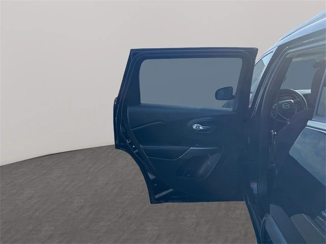 2019 Jeep KL Cherokee - Image 13 of 21
