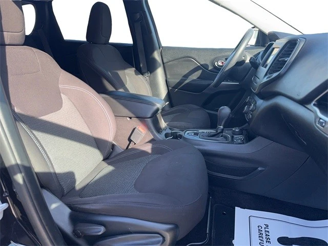 2019 Jeep KL Cherokee - Image 17 of 21