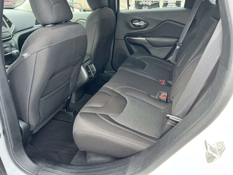 2019 Jeep KL Cherokee - Image 11 of 27