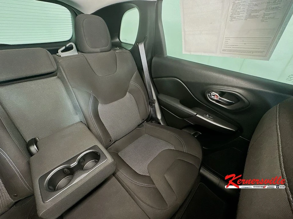 2019 Jeep KL Cherokee - Image 14 of 21