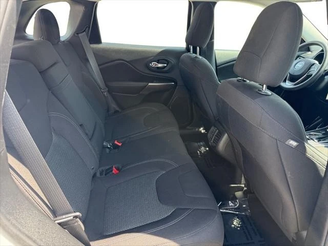 2019 Jeep KL Cherokee - Image 19 of 25