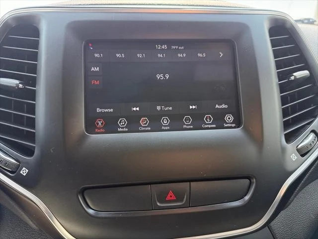 2019 Jeep KL Cherokee - Image 21 of 25