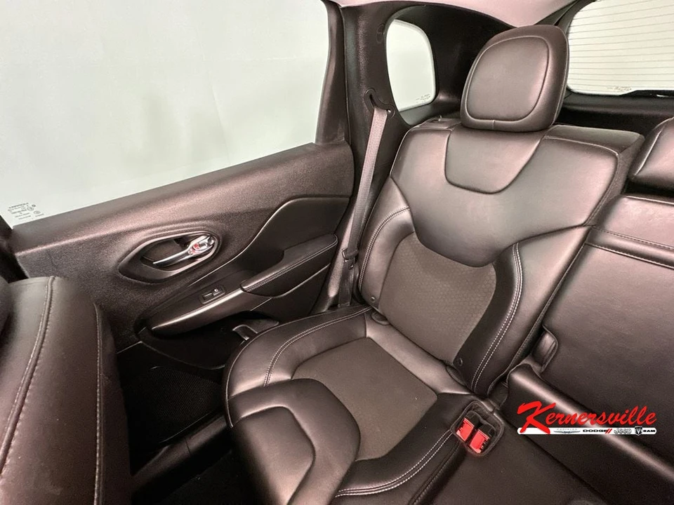 2019 Jeep KL Cherokee - Image 12 of 24