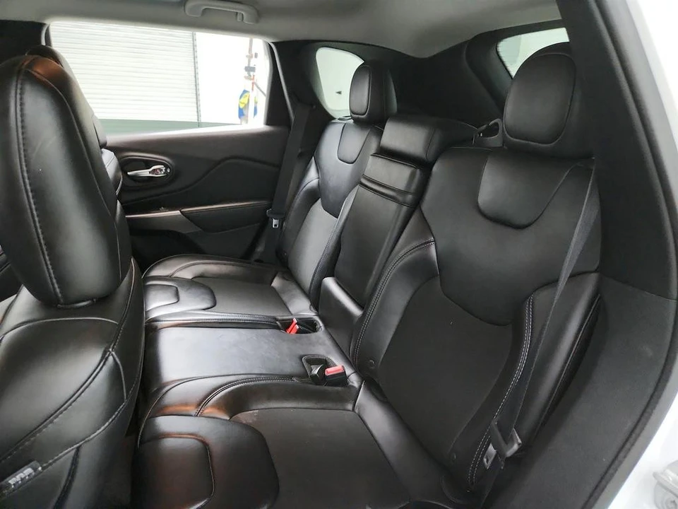 2019 Jeep KL Cherokee - Image 22 of 31