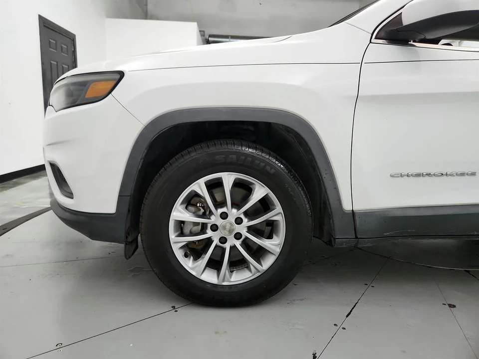 2019 Jeep KL Cherokee - Image 29 of 31