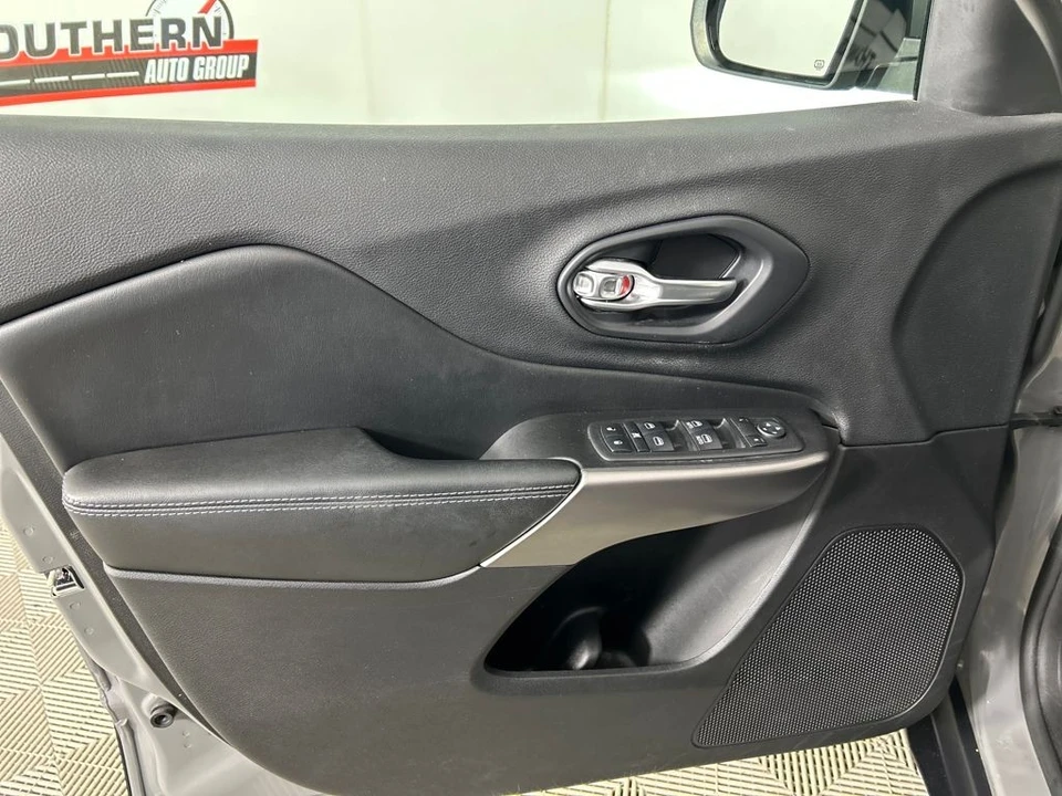 2019 Jeep KL Cherokee - Image 11 of 12