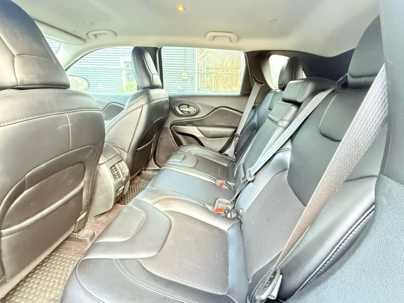 2019 Jeep KL Cherokee - Image 11 of 12