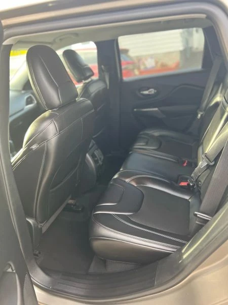 2019 Jeep KL Cherokee - Image 10 of 12